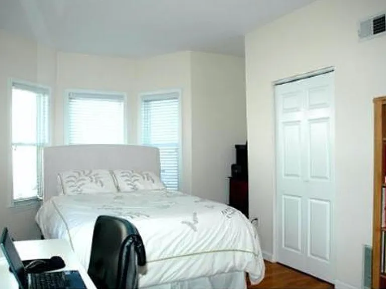 15 Adams St #6 — Photo 8