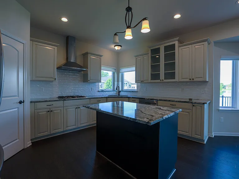 47791 Crichton Ln — Photo 16