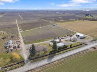 1601 Lateral B Rd, Wapato, WA 98951