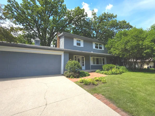 4674 Pepper Dr, Rockford, IL 61114