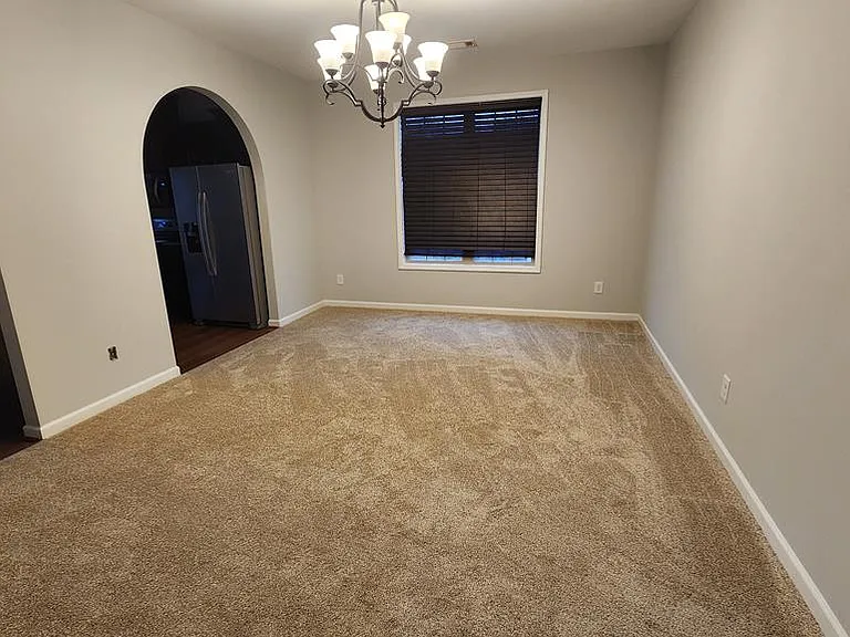4525 Village Ct — Photo 6