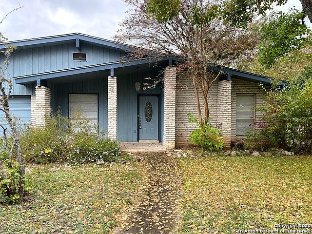 1st image of 112 Creekside Dr