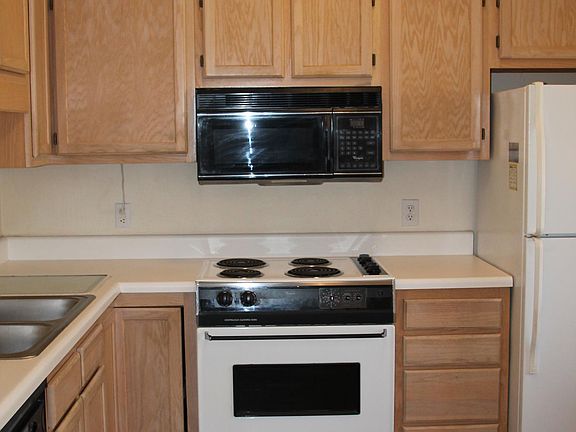 4th image of 7273 Scarlet Oak Dr