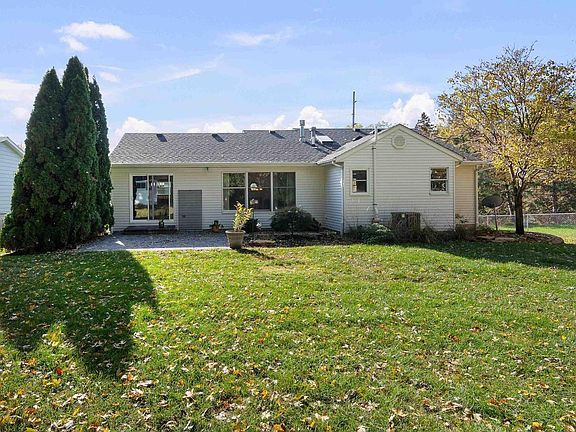 4th image of 2630 Tanglefoot Ln