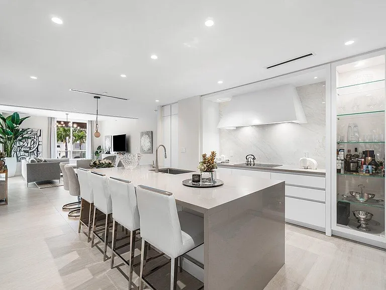 200 SE Mizner Blvd #211 — Photo 5