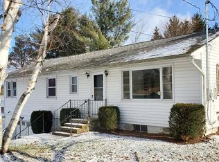 427 Hickory Grove Rd, Horseheads, NY 14845