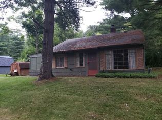 9169 N Shore Dr NE, Mineral City, OH