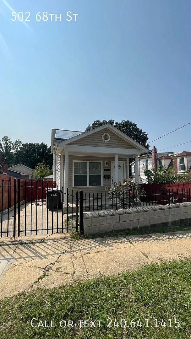 Newly Renovated 3 BR/ 2 BA + Office Single-Family Home in Capitol Heights! — Photo 1