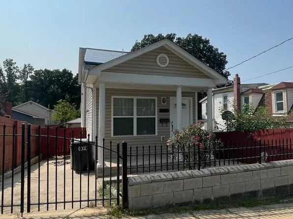 502 68th St, Capitol Heights, MD 20743