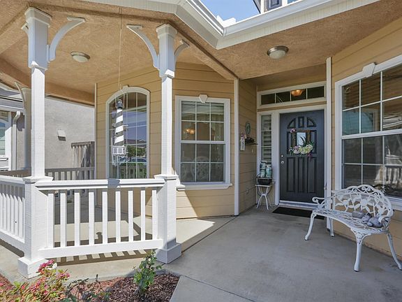 2nd image of 5046 W Lark Ave