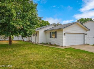 9180 N Orange Blossom Ct, Hayden Lake, ID 83835