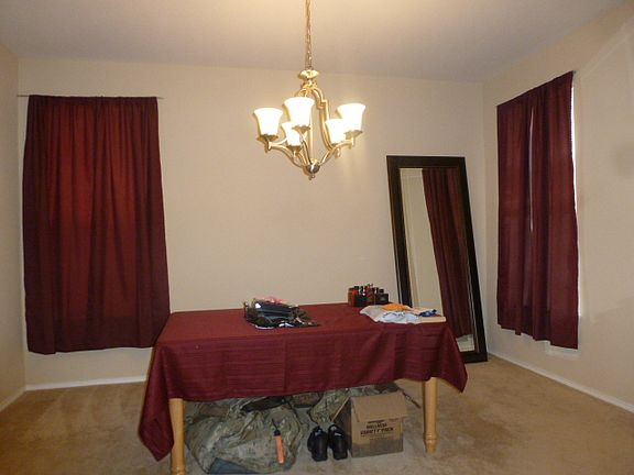 Formal Dining