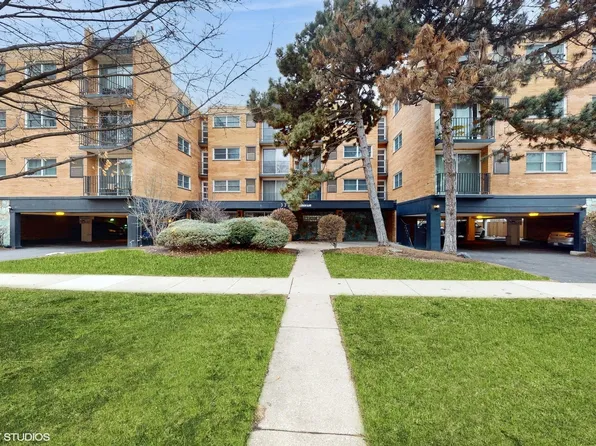 333 S East Ave APT 404, Oak Park, IL 60302