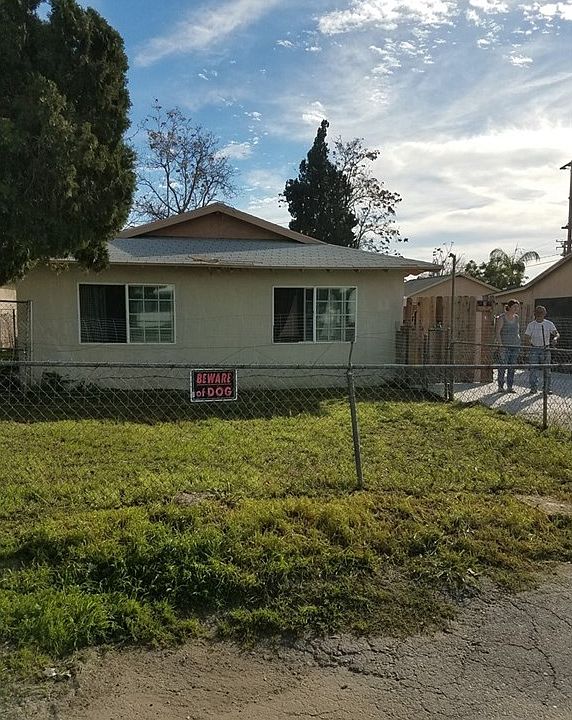 1st image of 24665 E 6th St