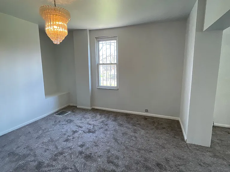 1367 Montezuma St — Photo 15