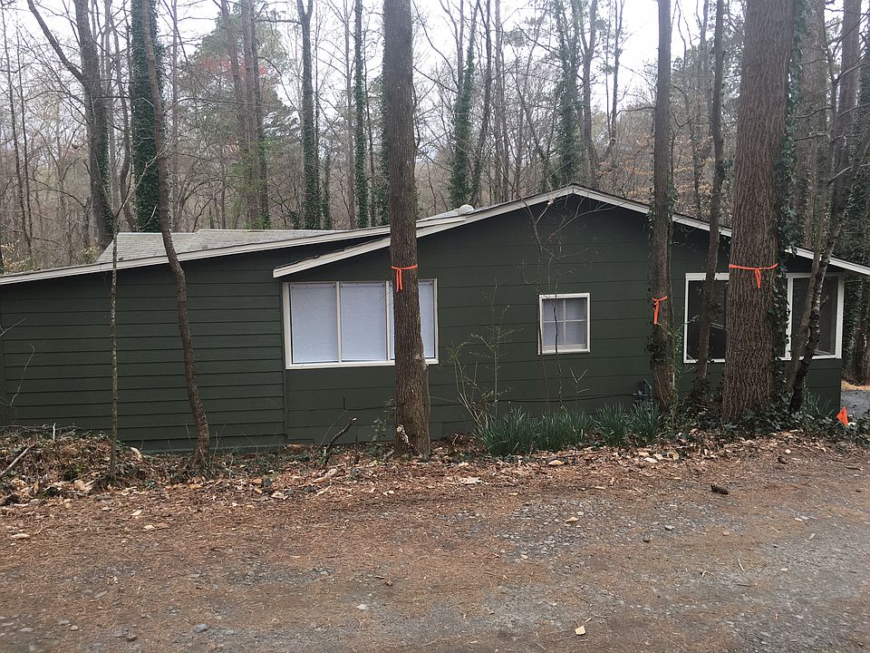 2nd image of 111 Cypress St