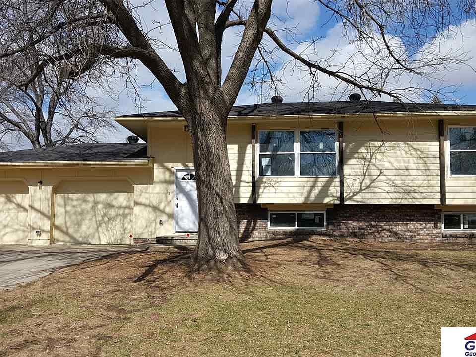 1st image of 5304 Emiline St