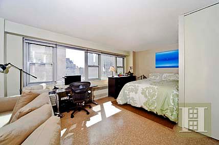 5th image of 100 W 93rd St APT 11A