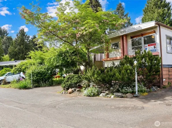 7301 NE 175th Street #303, Kenmore, WA 98028