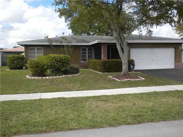 8203 NW 74th Ave, Fort Lauderdale, FL 33321