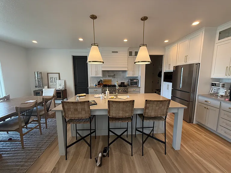 333 N 1200 E — Photo 5