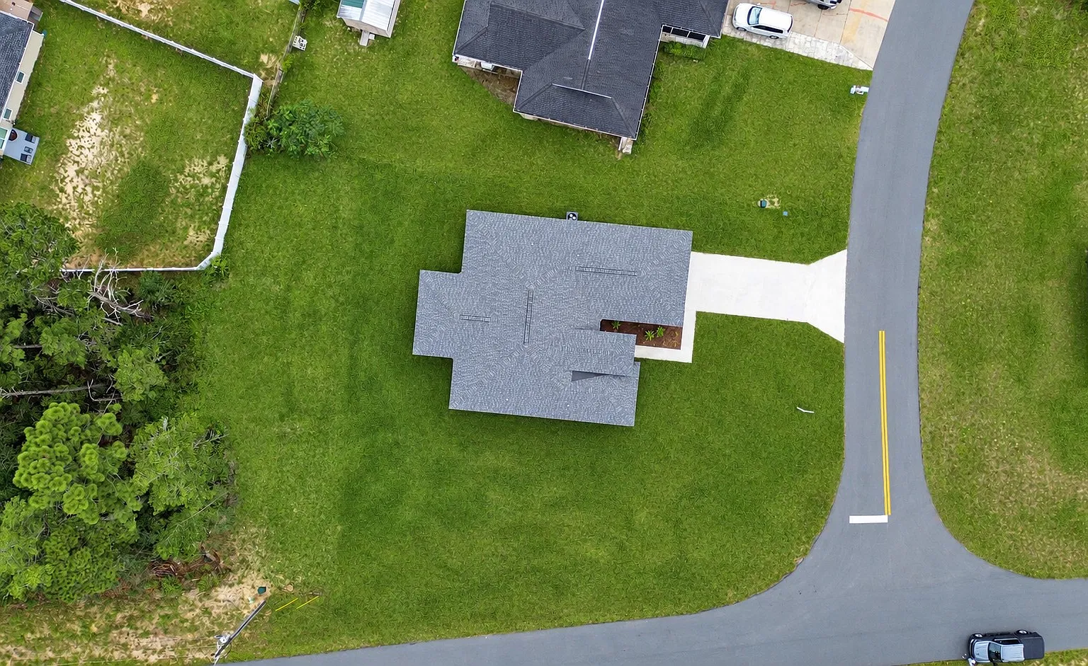 4 bed, 1865 sqft, $2,500 — Photo 4