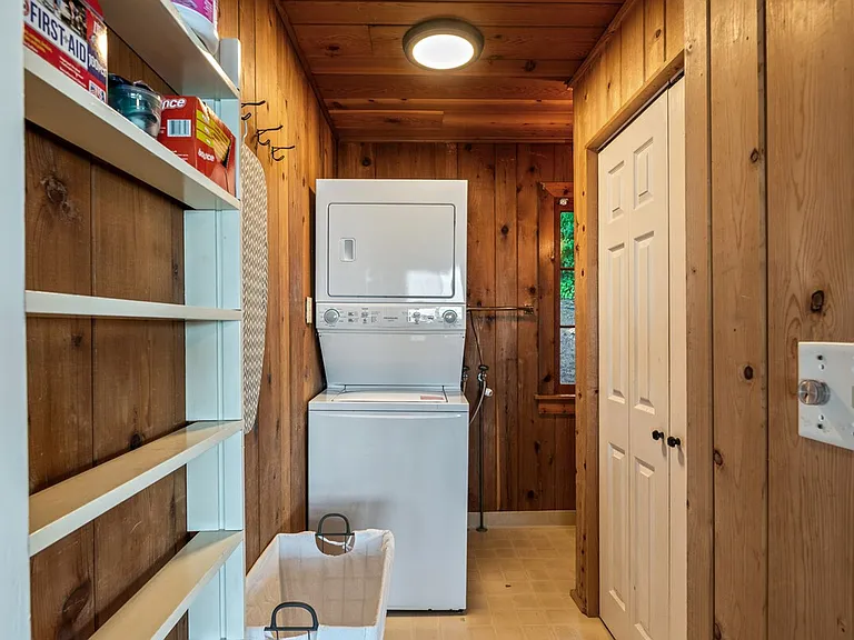 Laundry Room Cabinet