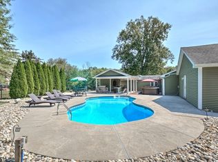 39 N Branch River Rd, Branchburg, NJ 08876