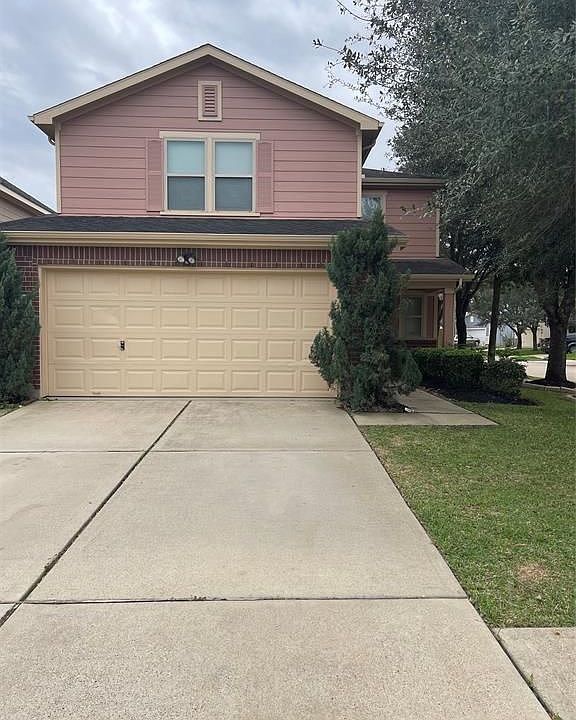 1st image of 26147 Parkman Grove Dr