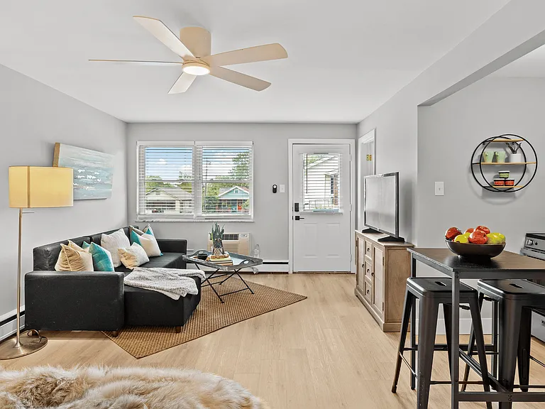 Overhead Ceiling Fan Overhead Ceiling Fan