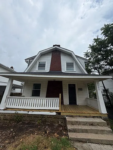 1202 E 20th Ave Photo 1