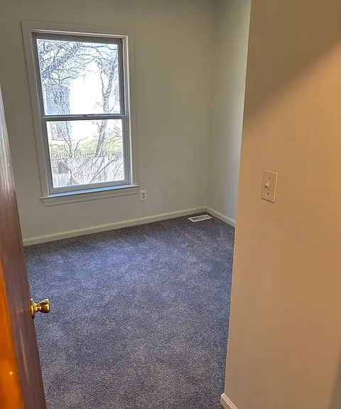 124 Whitburn Pl — Photo 9