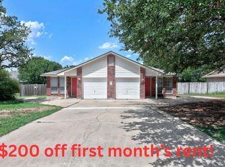 502 Rockmoor Dr #B, Georgetown, TX 78628