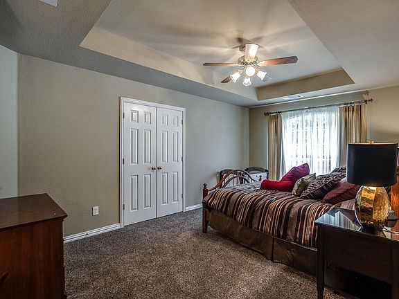 2nd image of 3104 Dwyer Ln