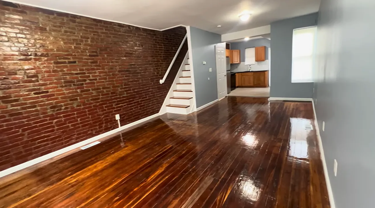 3 bed, 1400 sqft, $1,495 — Photo 3