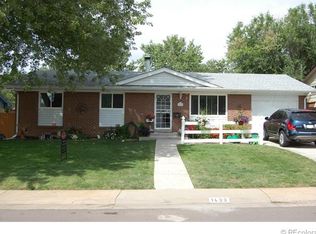 1433 S Balsam St, Lakewood, CO 80232