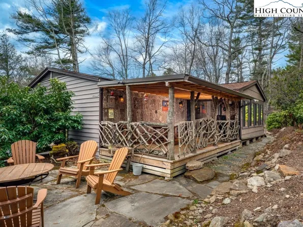 25 Red Oak Lane, Newland, NC 28657