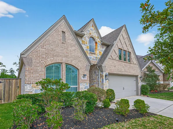 561 Cedar Harbor Ct, Conroe, TX 77304