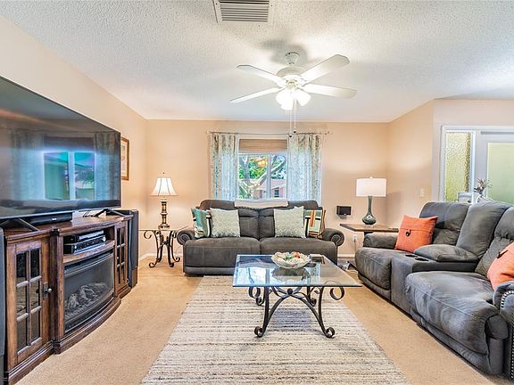 5th image of 4500 Great Lakes Dr S