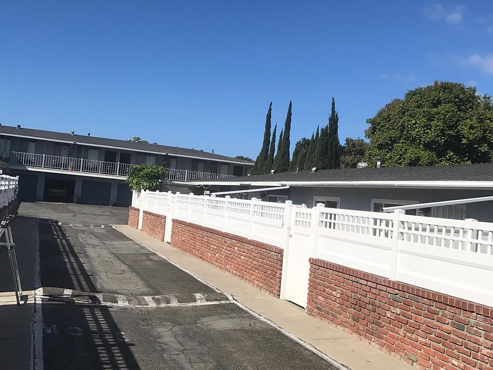 1st image of 311 Mesa Dr #12
