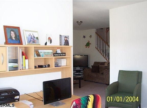 3rd image of 10 Sweetwater Ct