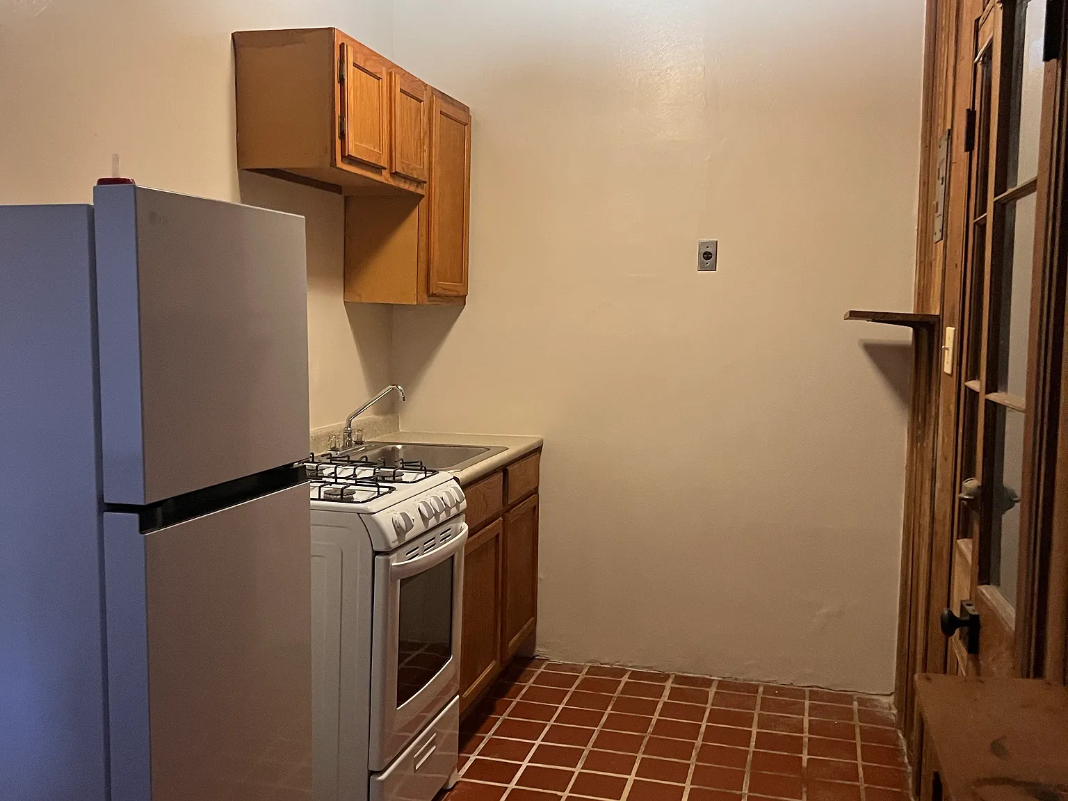 819 Saint Ann St — Photo 2