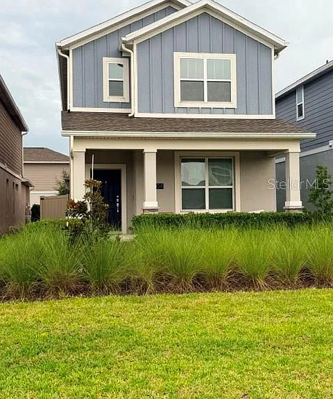 1704 Friendship Row — Photo 2