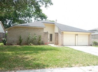 313 Forest Hills Dr, League City, TX 77573