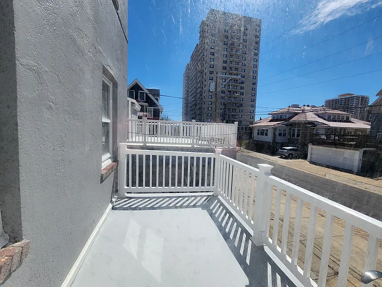 20 S Marion Ave #A — Photo 8
