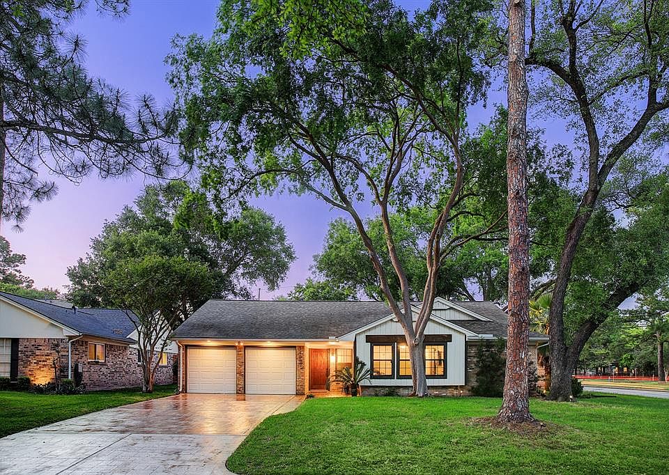 1st image of 14002 Barryknoll Ln