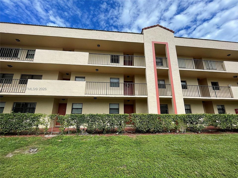 1st image of 3470 Foxcroft Rd APT 111