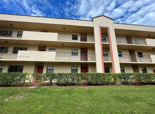 Miramar Club Condominium, Hollywood, FL 33025