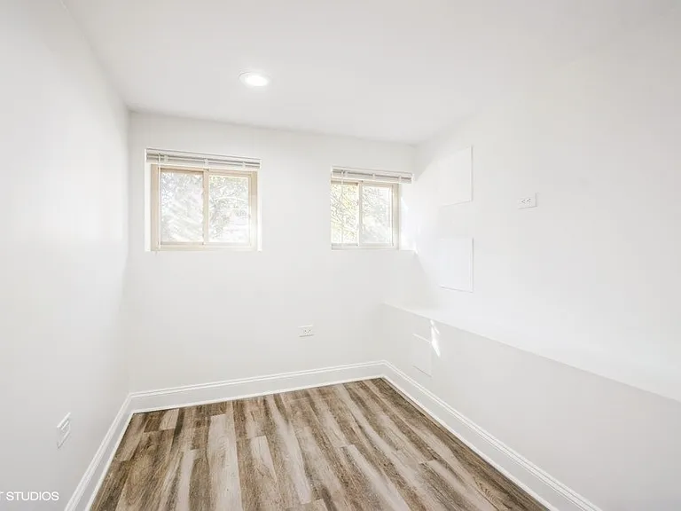 Bonus Sun Room