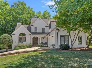 7519 Windaliere Dr, Cornelius, NC 28031